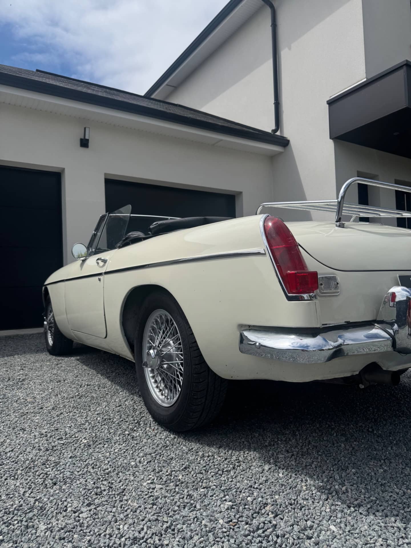 MG MGB — photo 2