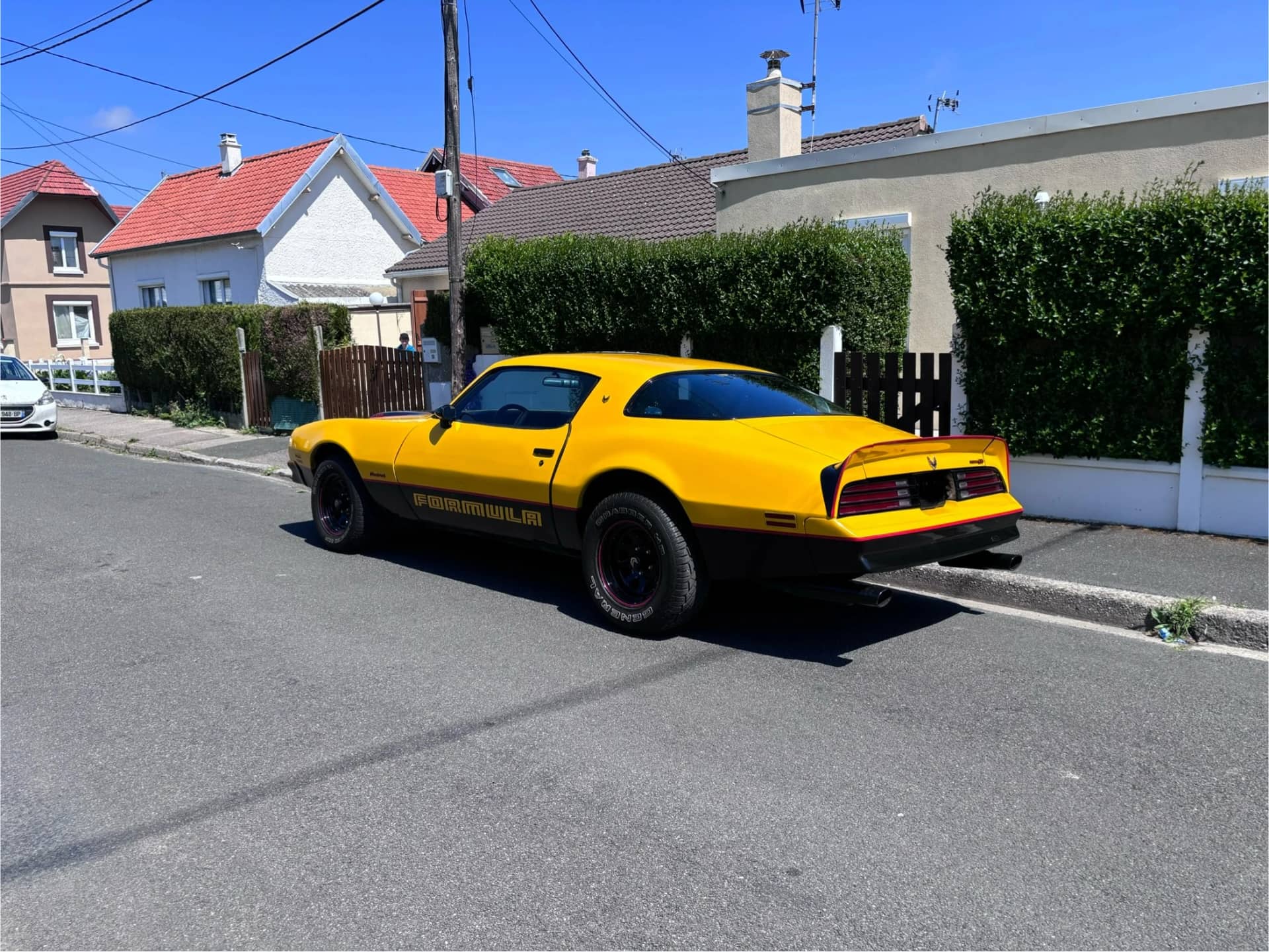 Pontiac Firebird — photo 2