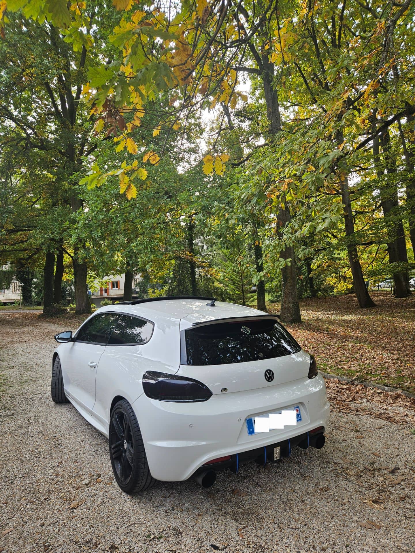 Volkswagen Scirocco R — photo 2