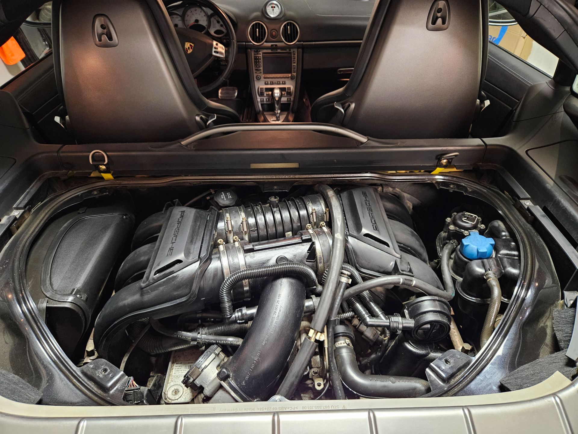 Porsche Cayman — photo 6