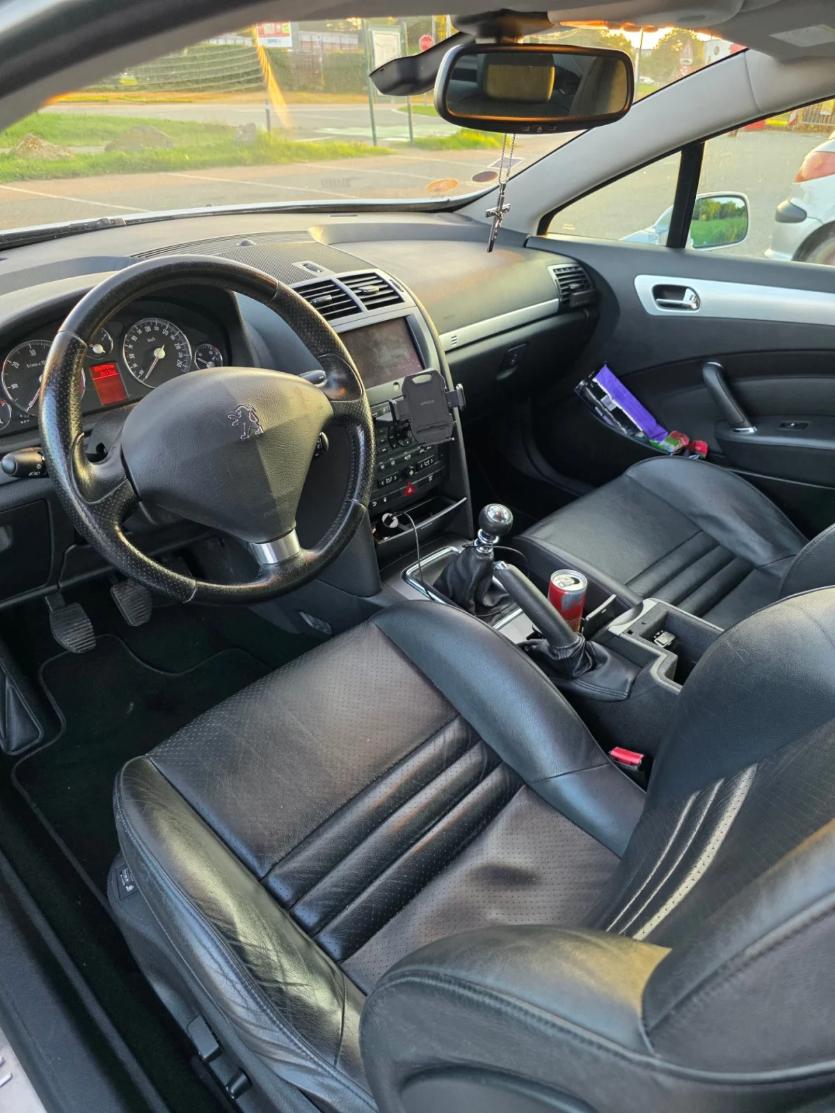 Peugeot 407 — photo 6