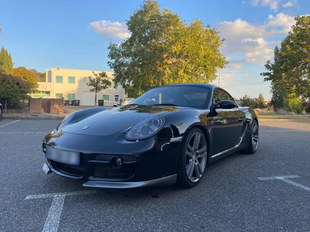 Porsche Cayman — photo 1