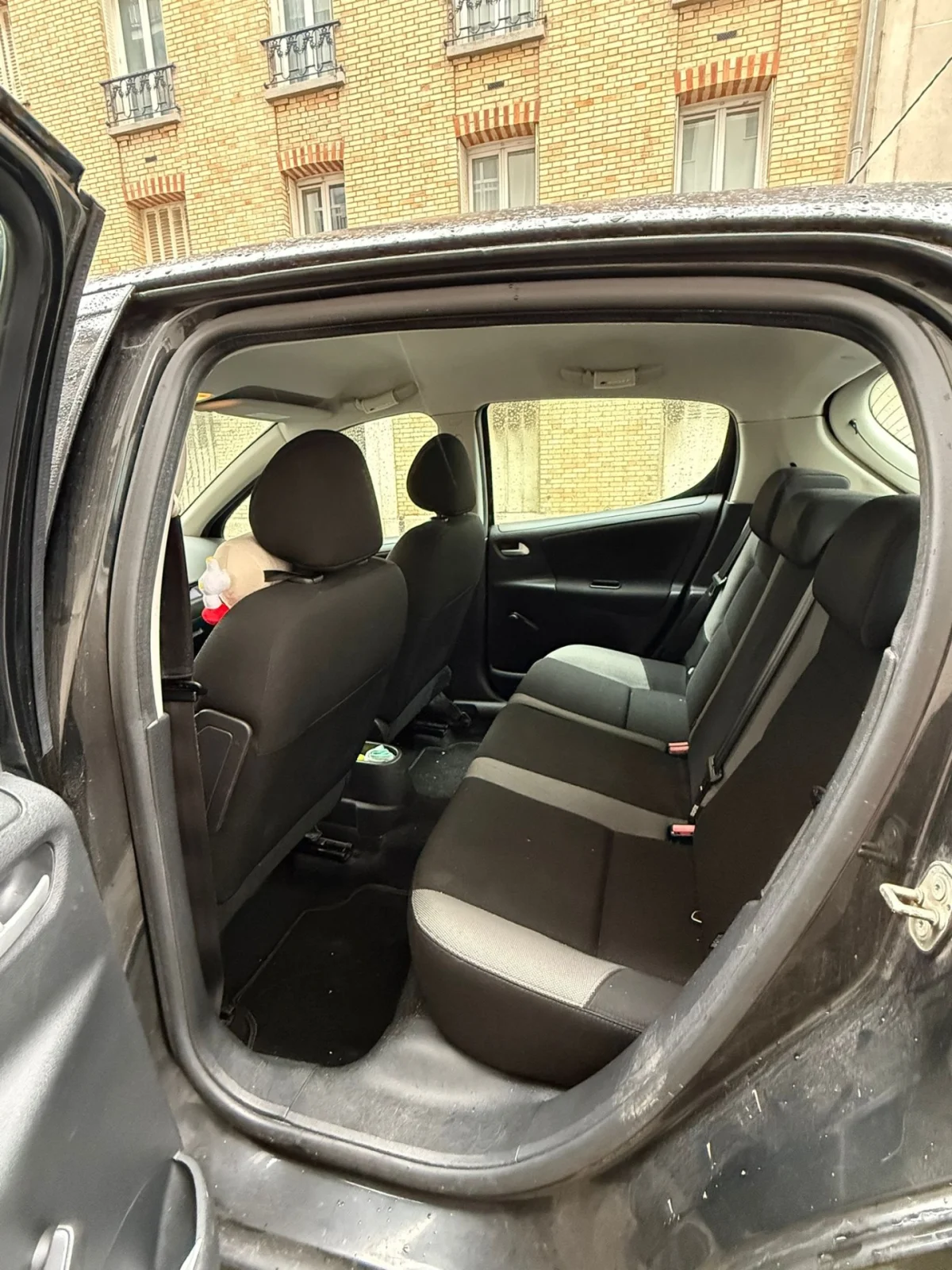 Peugeot 207 — photo 2