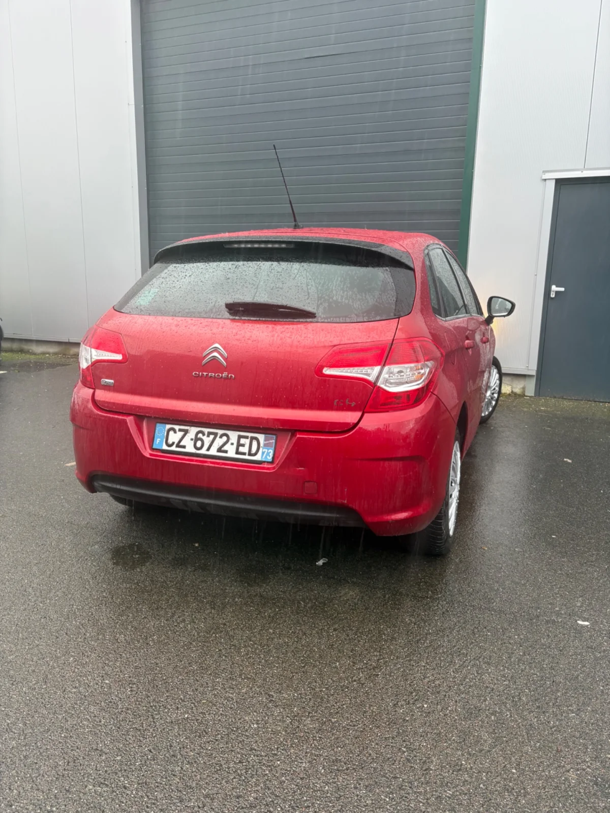 Citroen C4 — photo 2