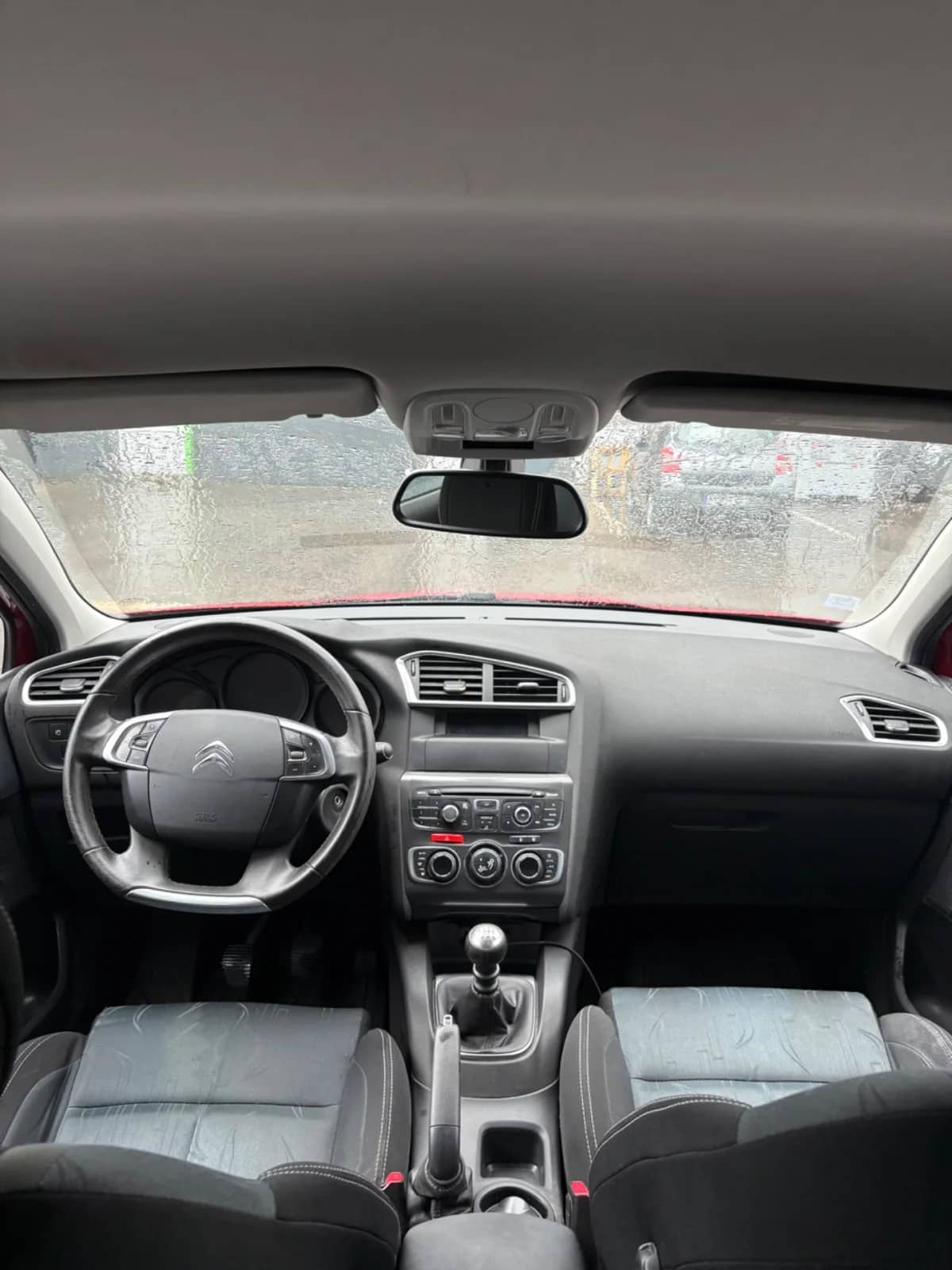 Citroen C4 — photo 3