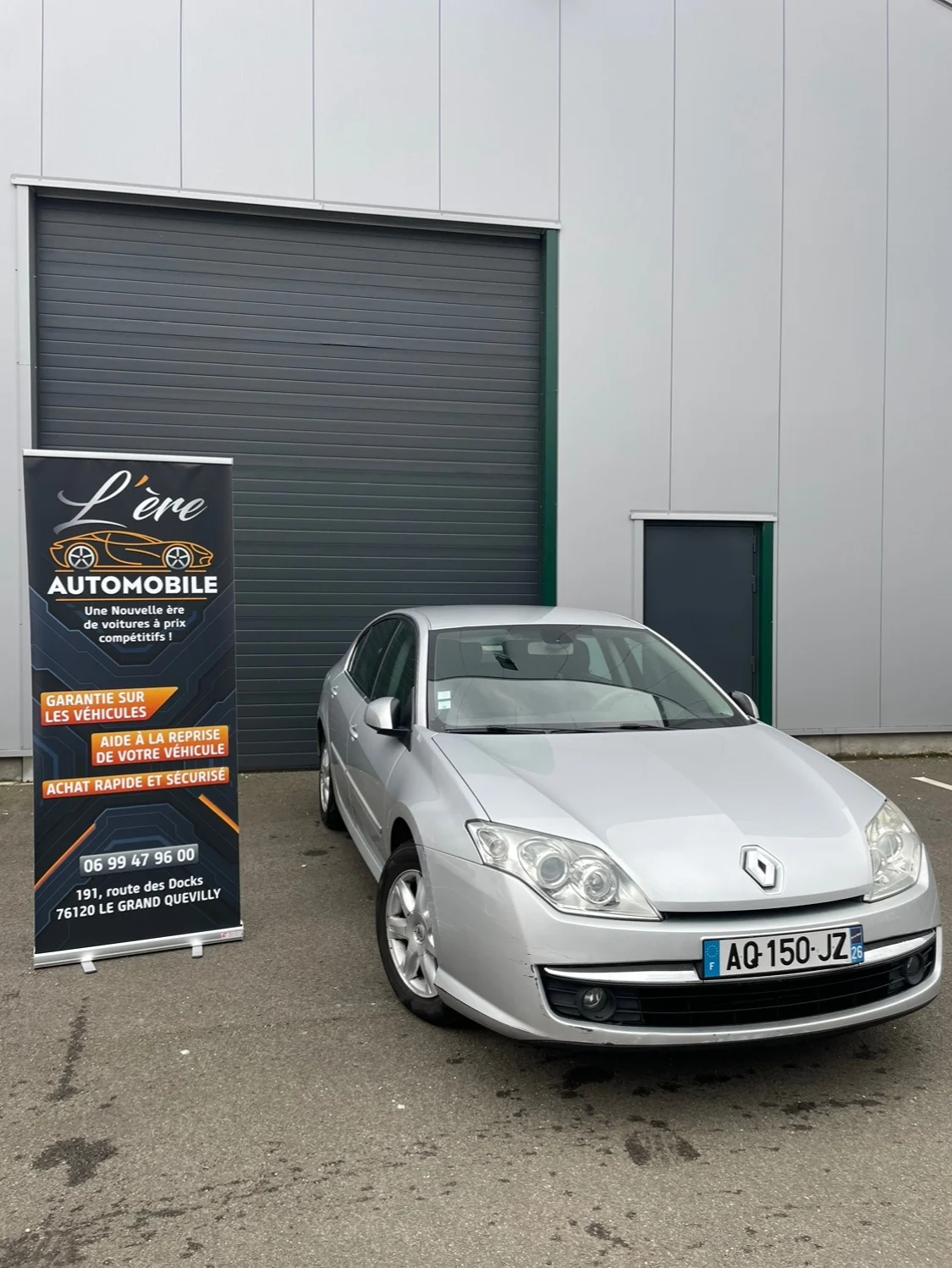 Renault Laguna — photo 1