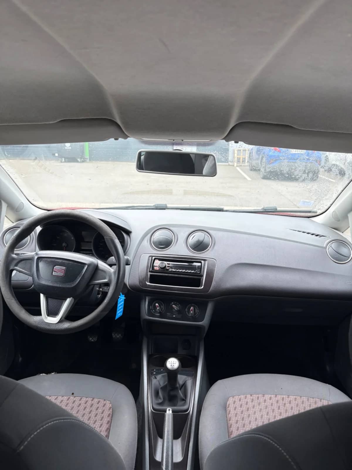 SEAT Ibiza — photo 3