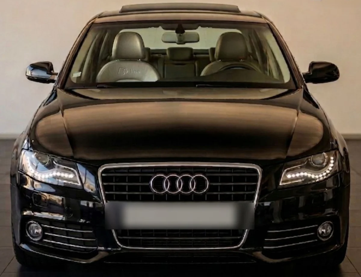 Audi A4 — photo 2