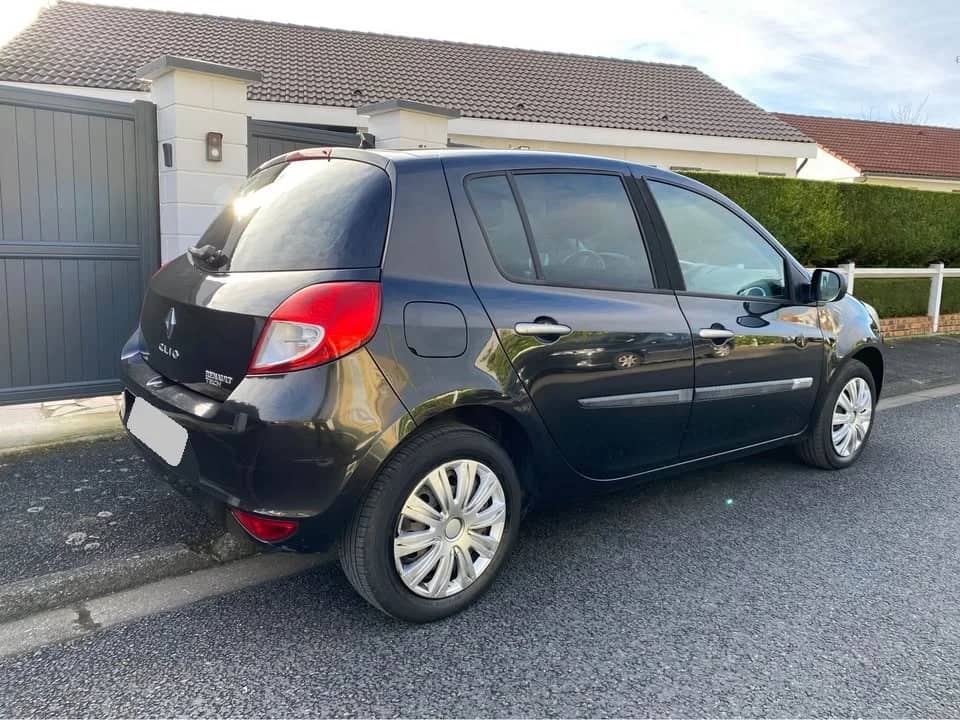 Renault  — photo 3