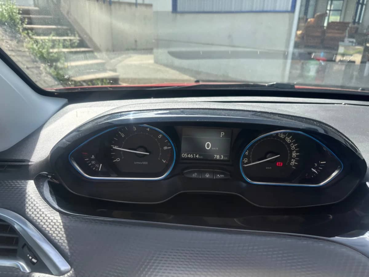 Peugeot  — photo 4