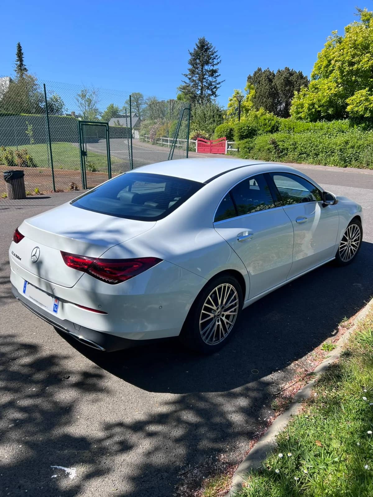Mercedes-Benz  — photo 2