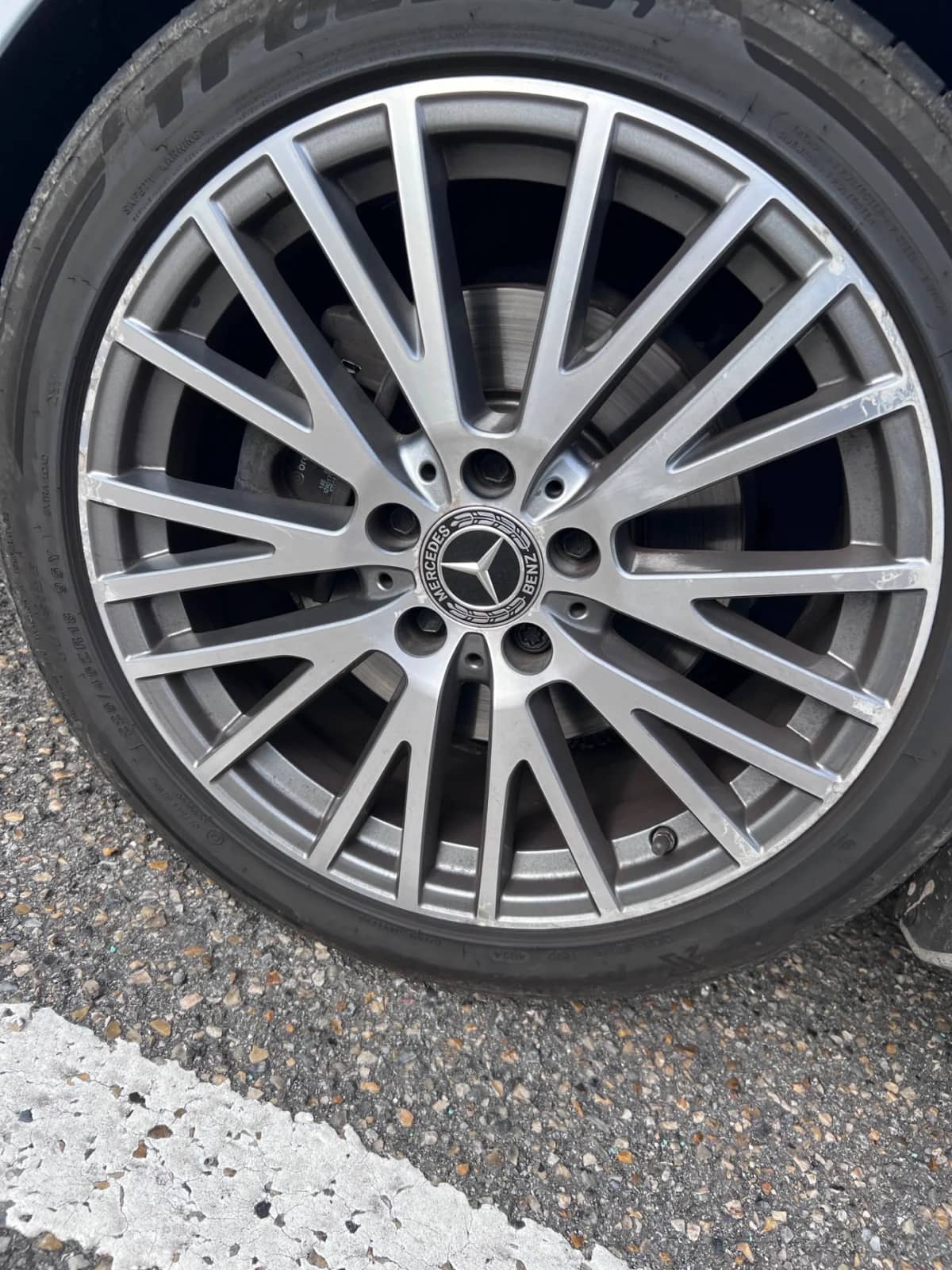 Mercedes-Benz  — photo 4