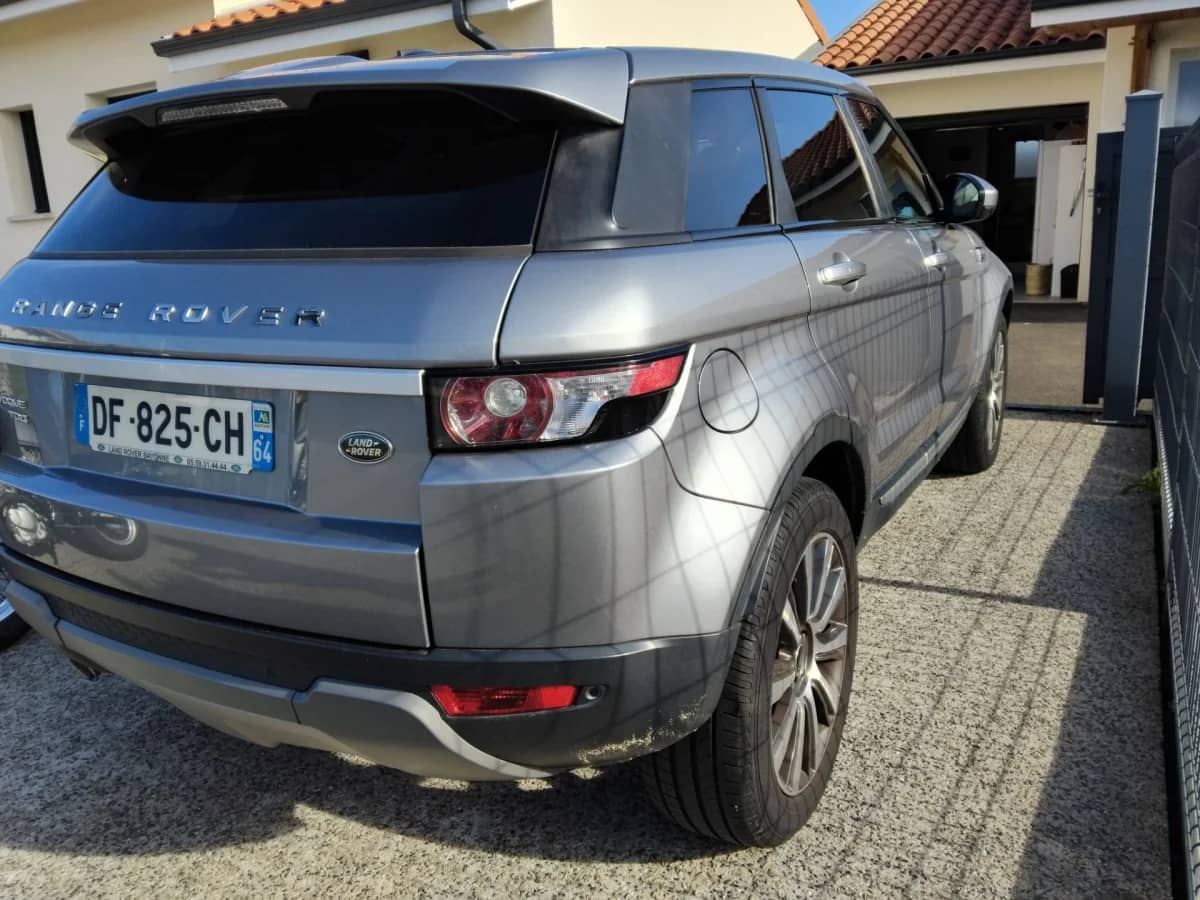 Land Rover Evoque — photo 2