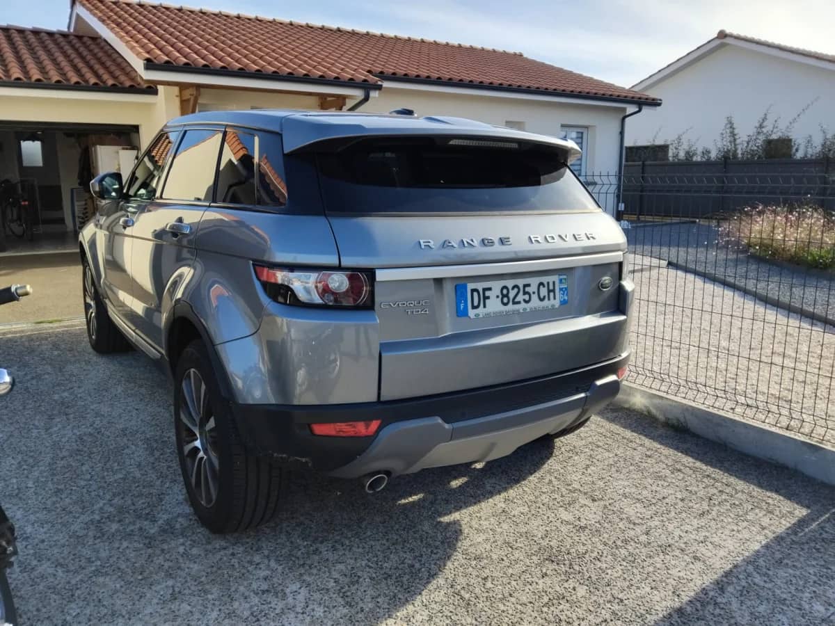 Land Rover Evoque — photo 3