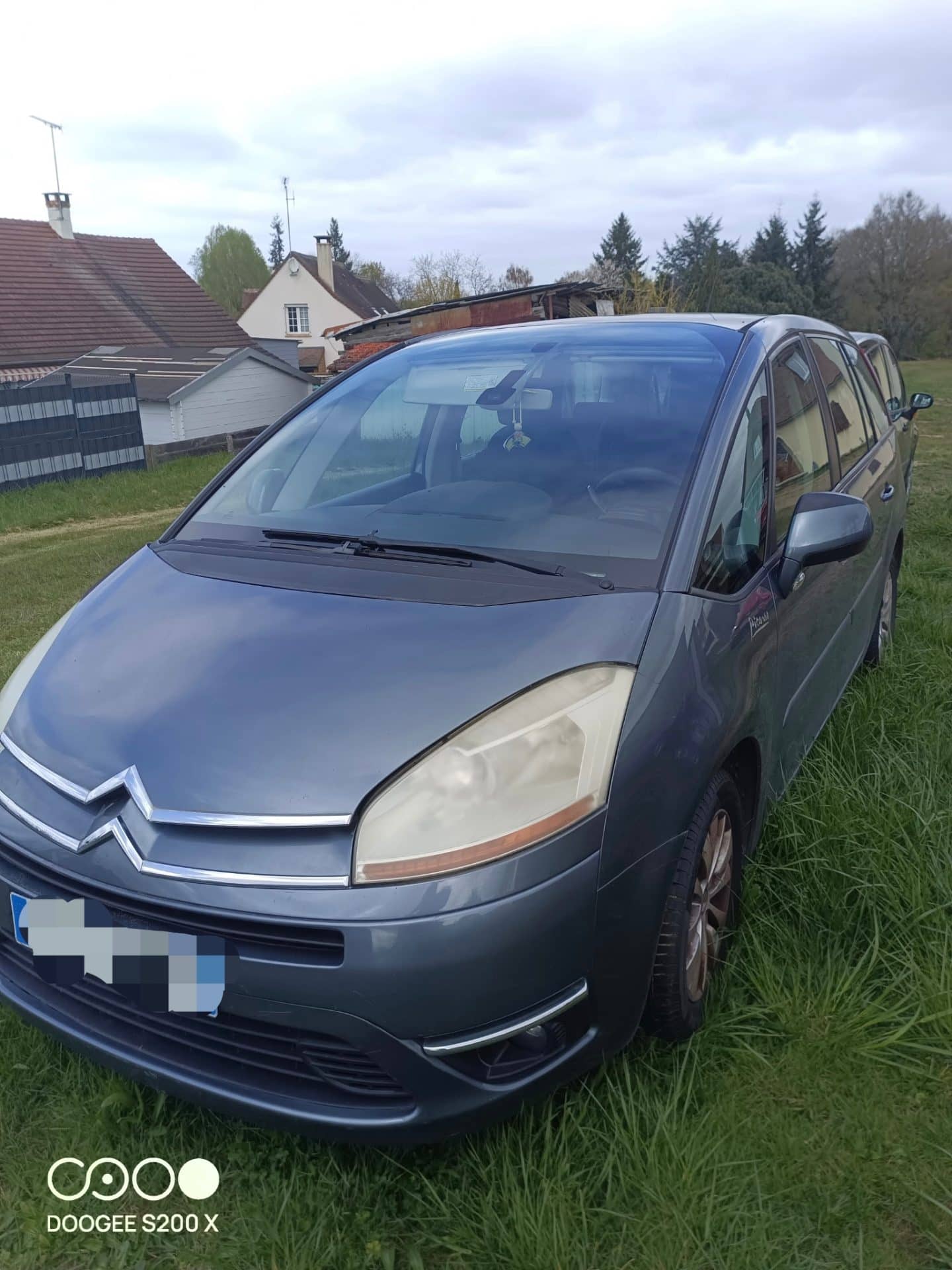Citroen C4 Picasso Grand 2.0d AT (136 cv)
