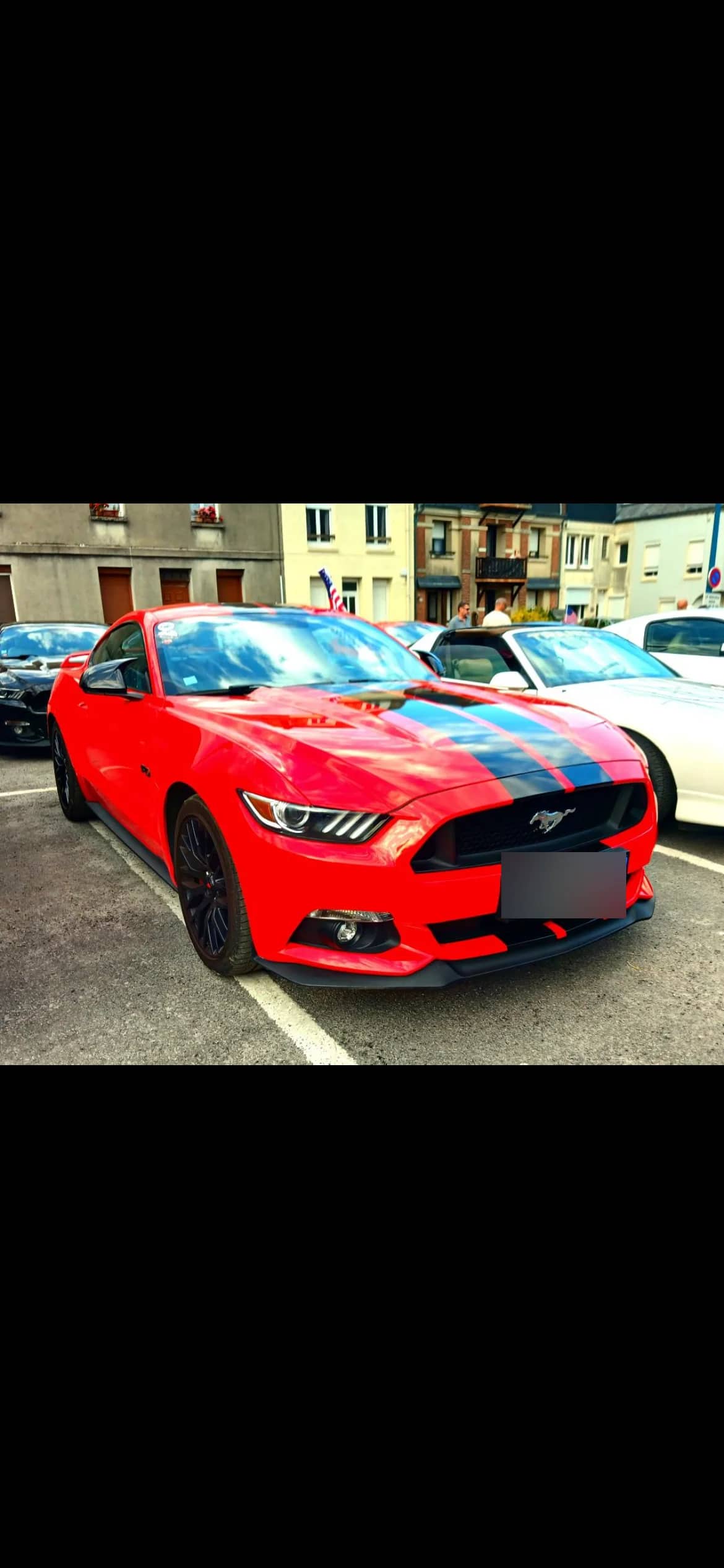 Ford Mustang — photo 2