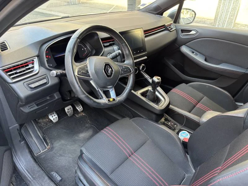 Renault Clio — photo 7