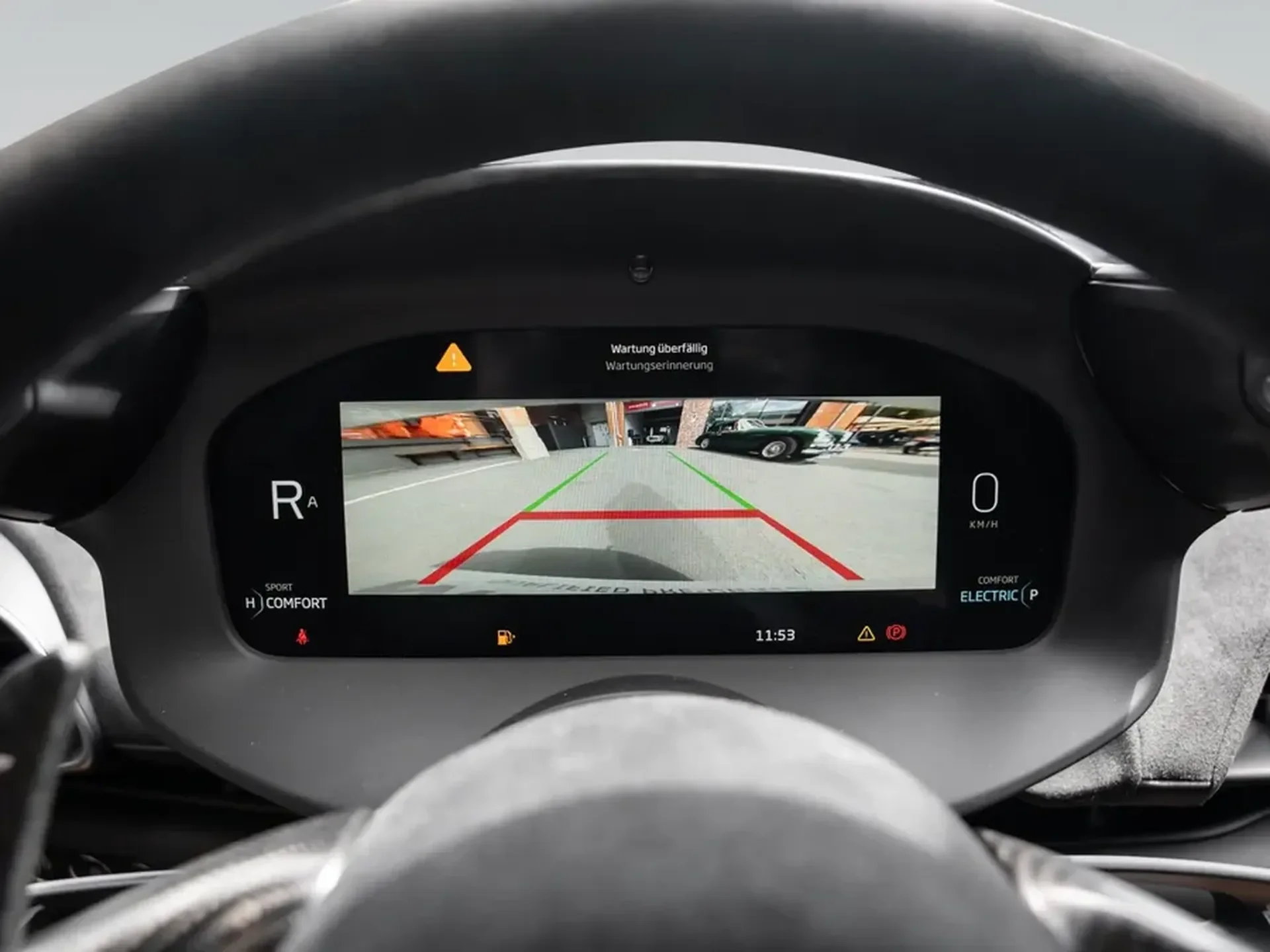 McLaren Artura — photo 10