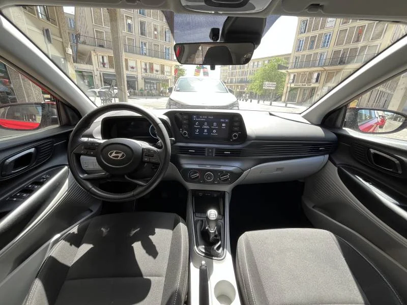 Hyundai i20 — photo 3