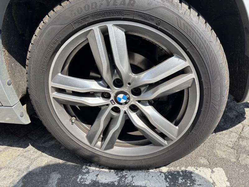 BMW X1 — photo 10