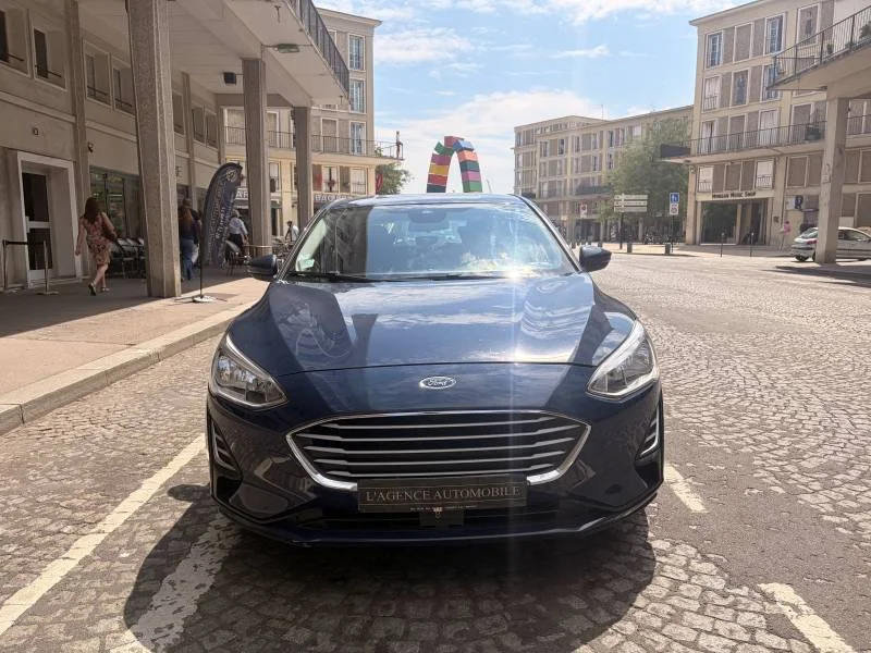 Ford Focus — photo 6