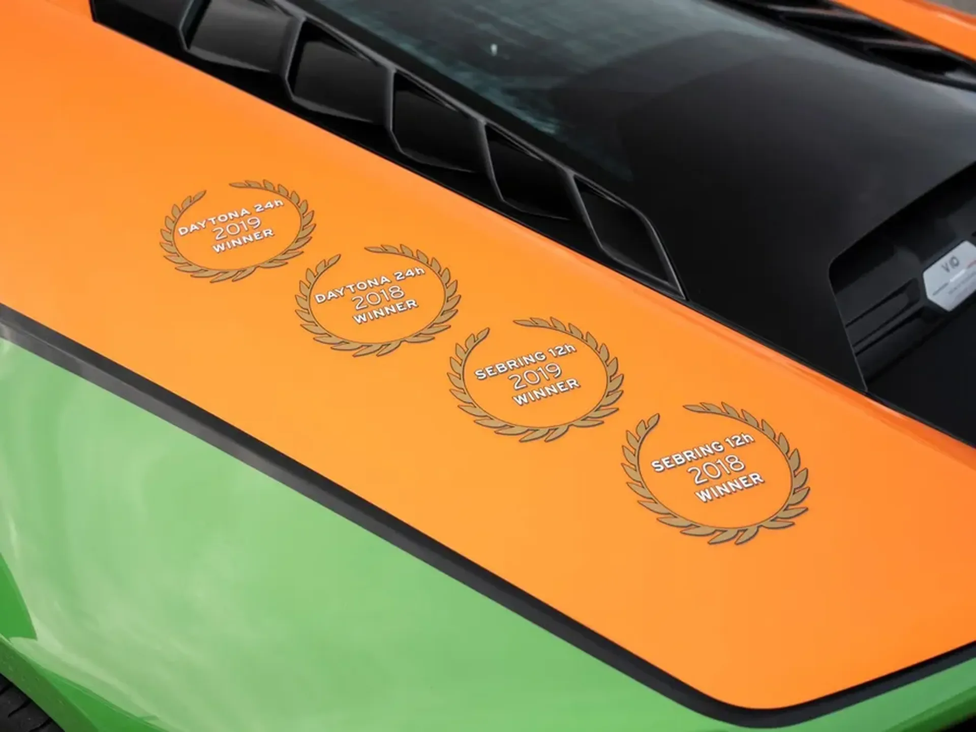 Lamborghini Huracan — photo 11