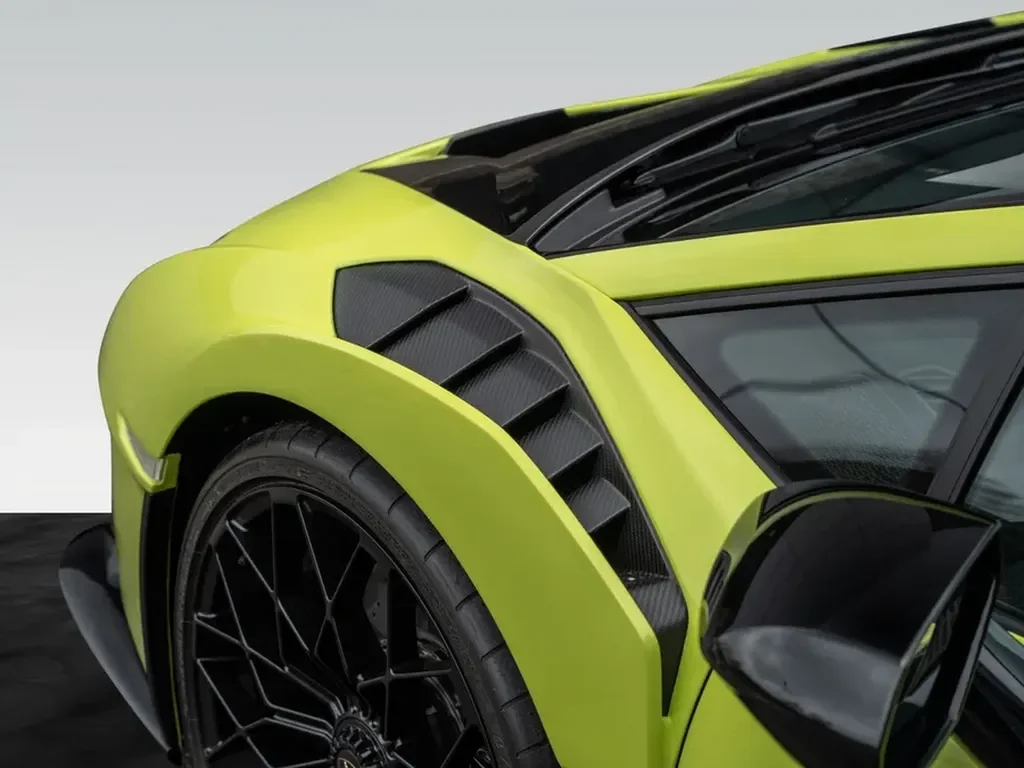 Lamborghini Huracan — photo 15