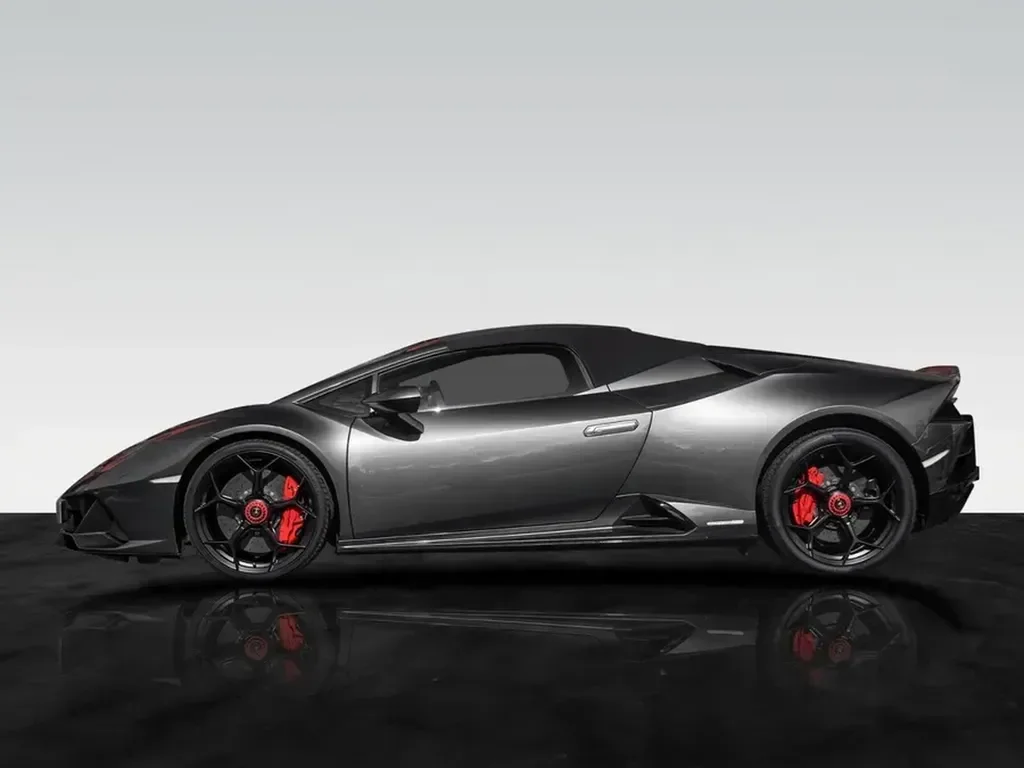 Lamborghini Huracan — photo 13