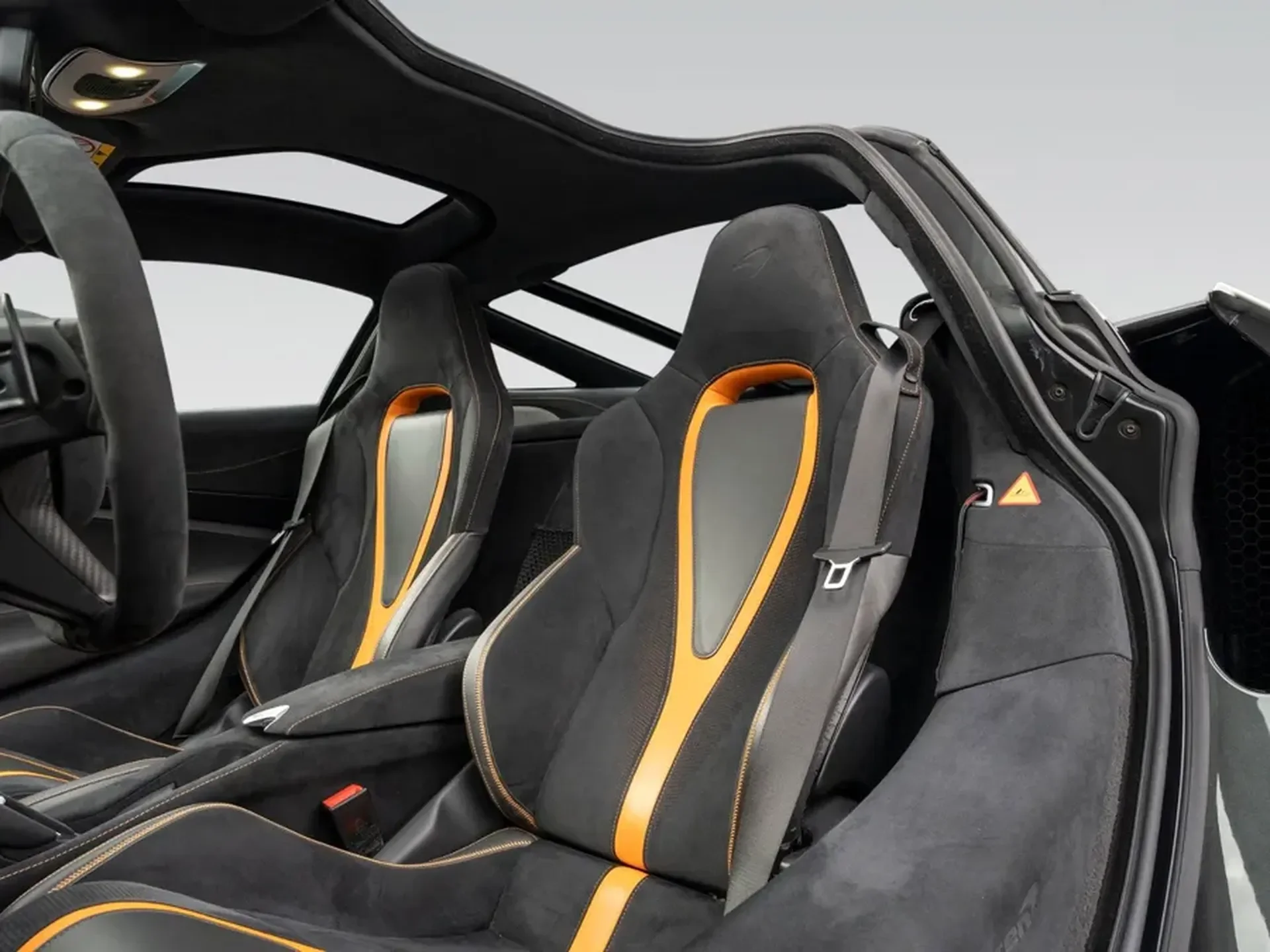 McLaren 720S — photo 7