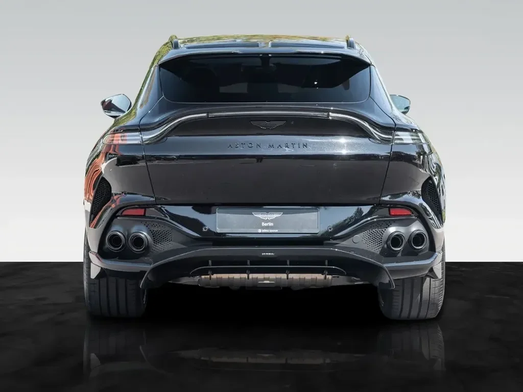 Aston Martin DBX — photo 13