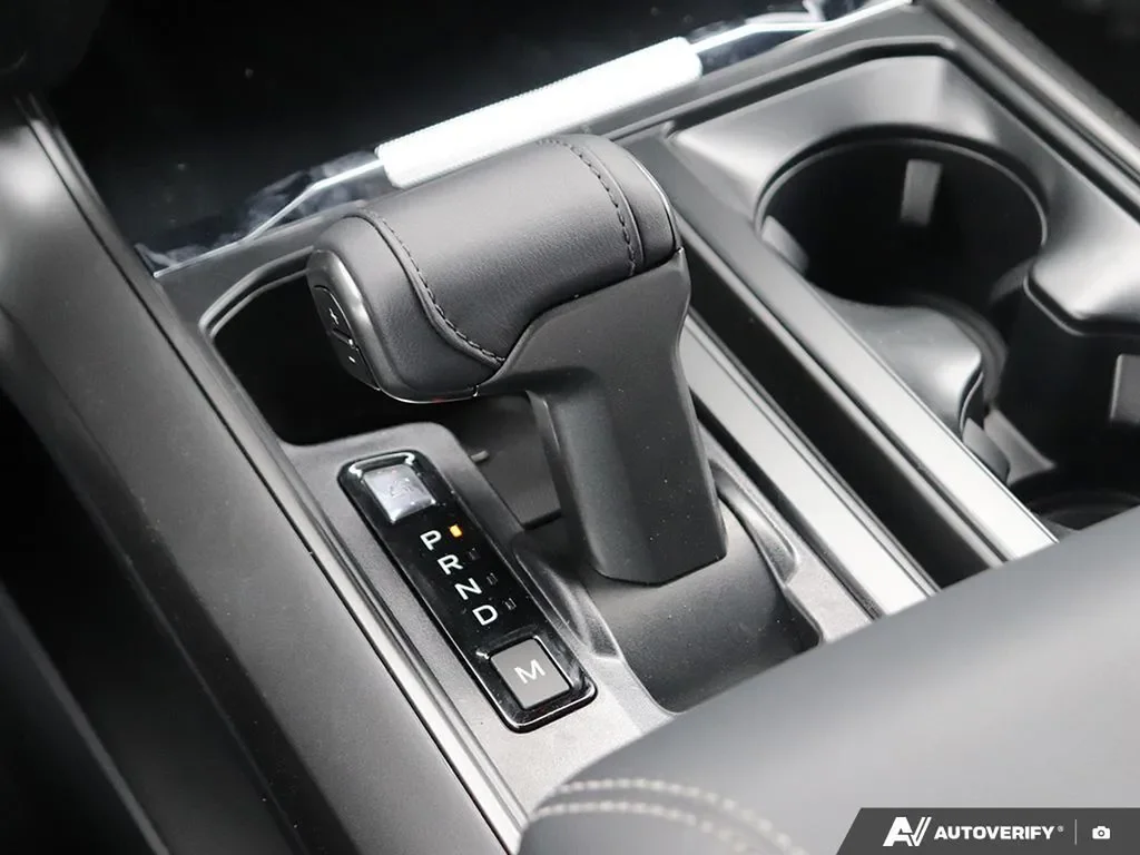 Ford V8 — photo 15