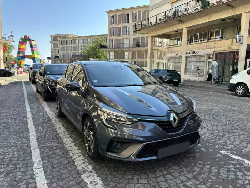 Renault Clio — photo 5