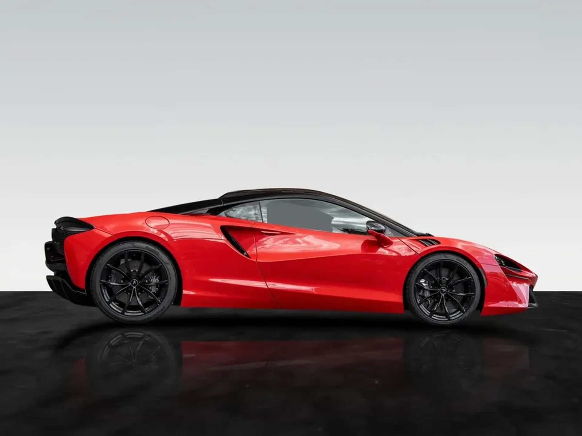 McLaren Artura — photo 6