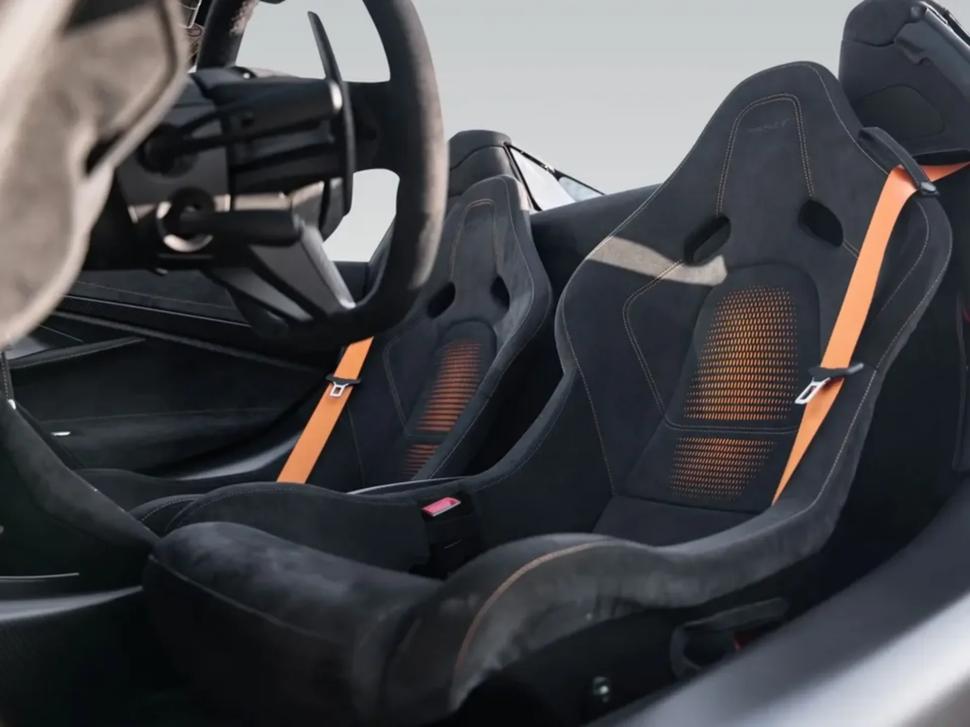 McLaren 765LT — photo 10