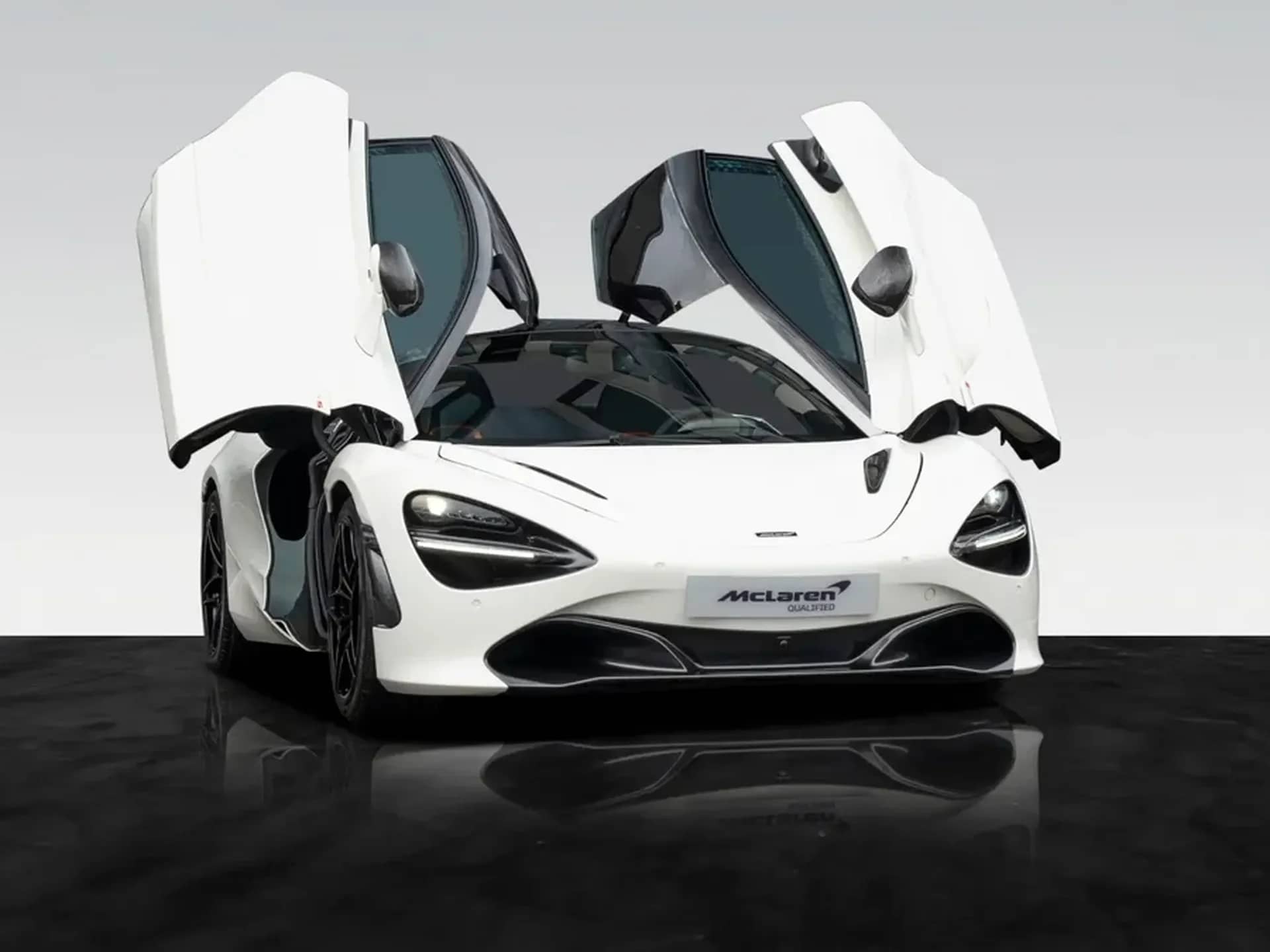 McLaren 720S — photo 4