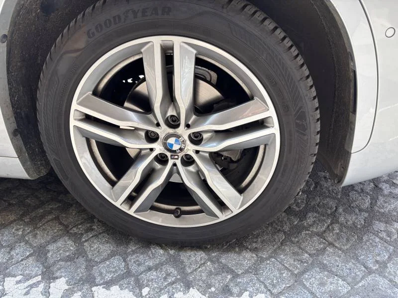 BMW X1 — photo 8