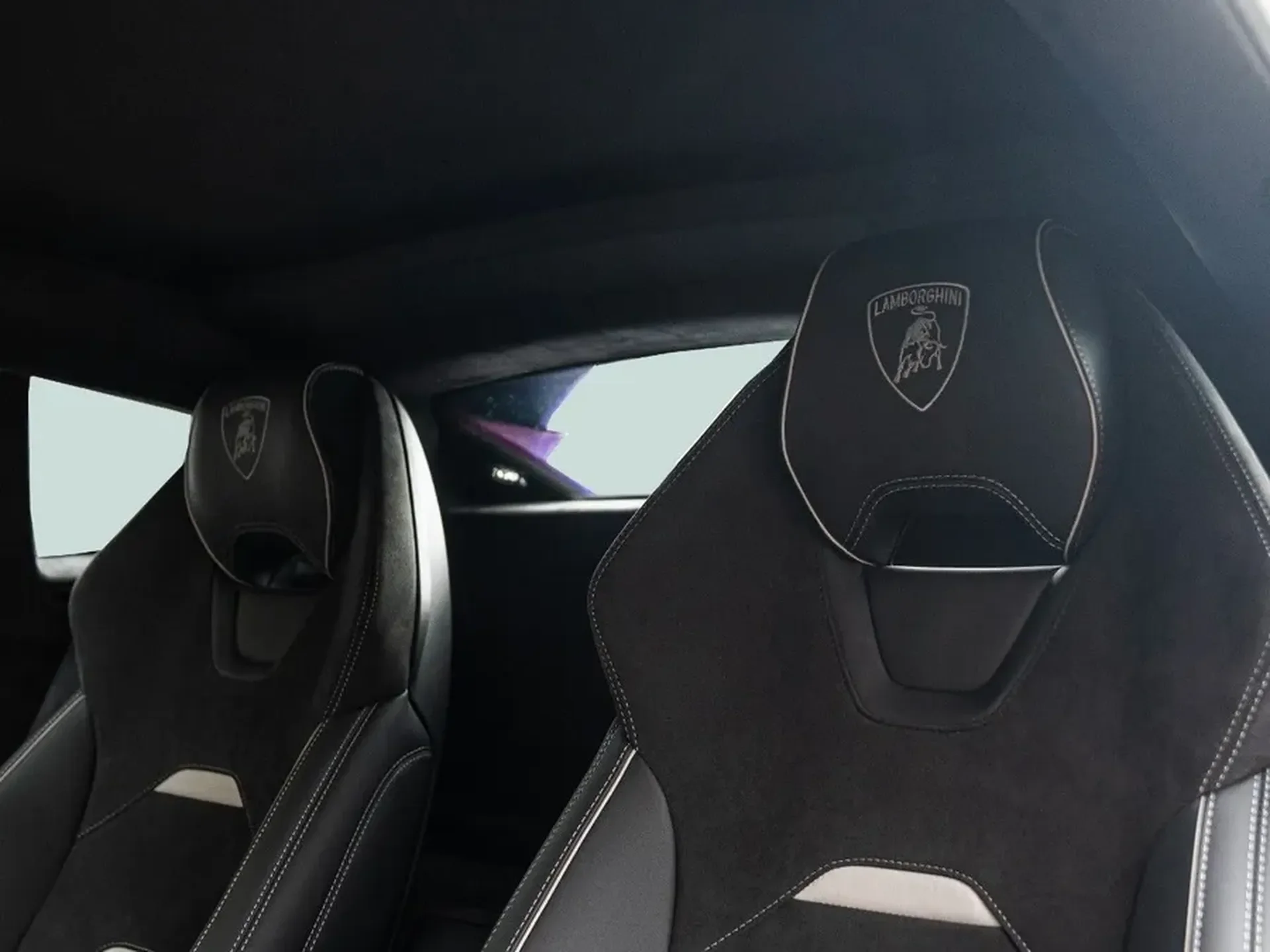 Lamborghini Huracan — photo 10