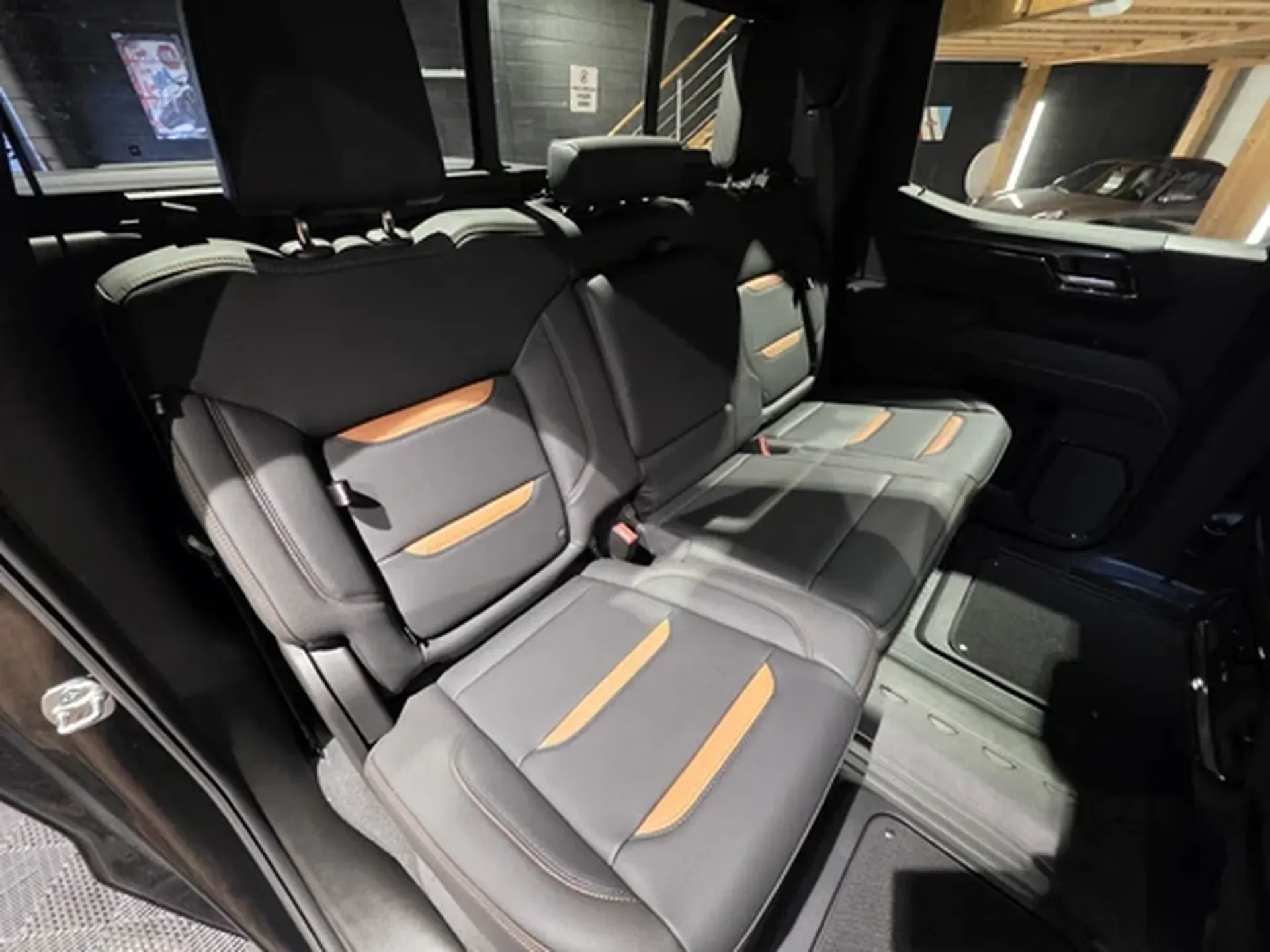 GMC Sierra — photo 6
