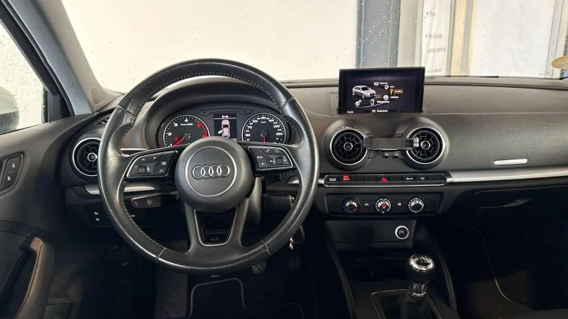 Audi A3 — photo 8