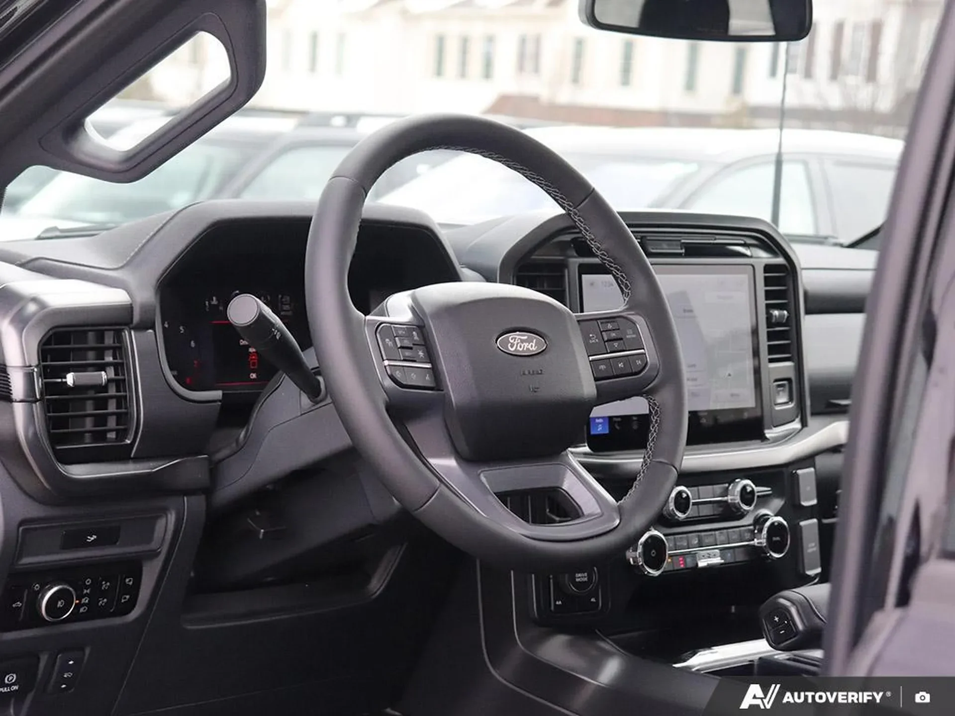 Ford V8 — photo 9