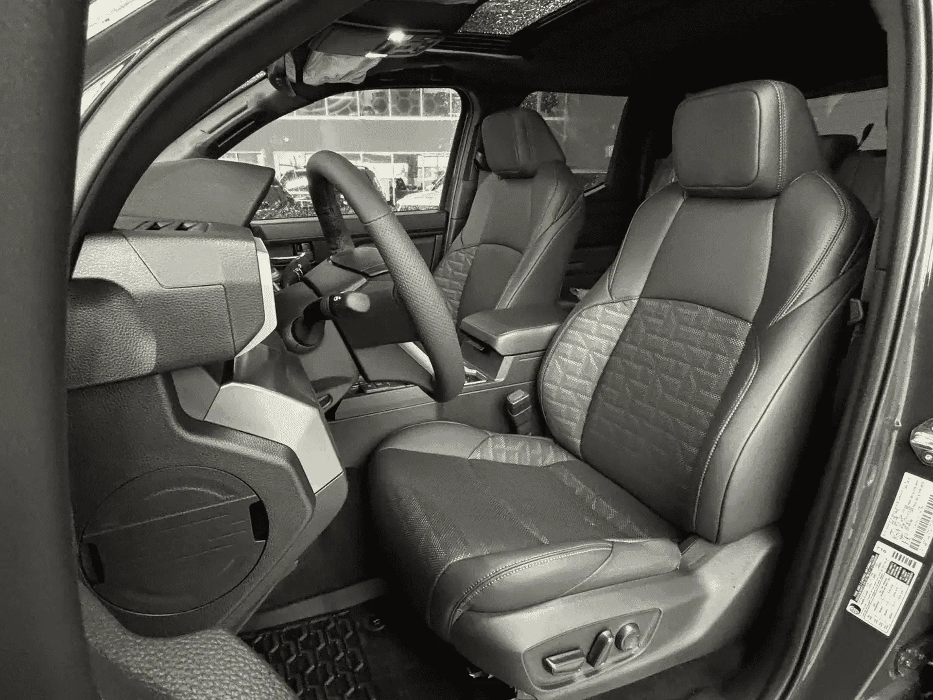 Toyota Tacoma — photo 6