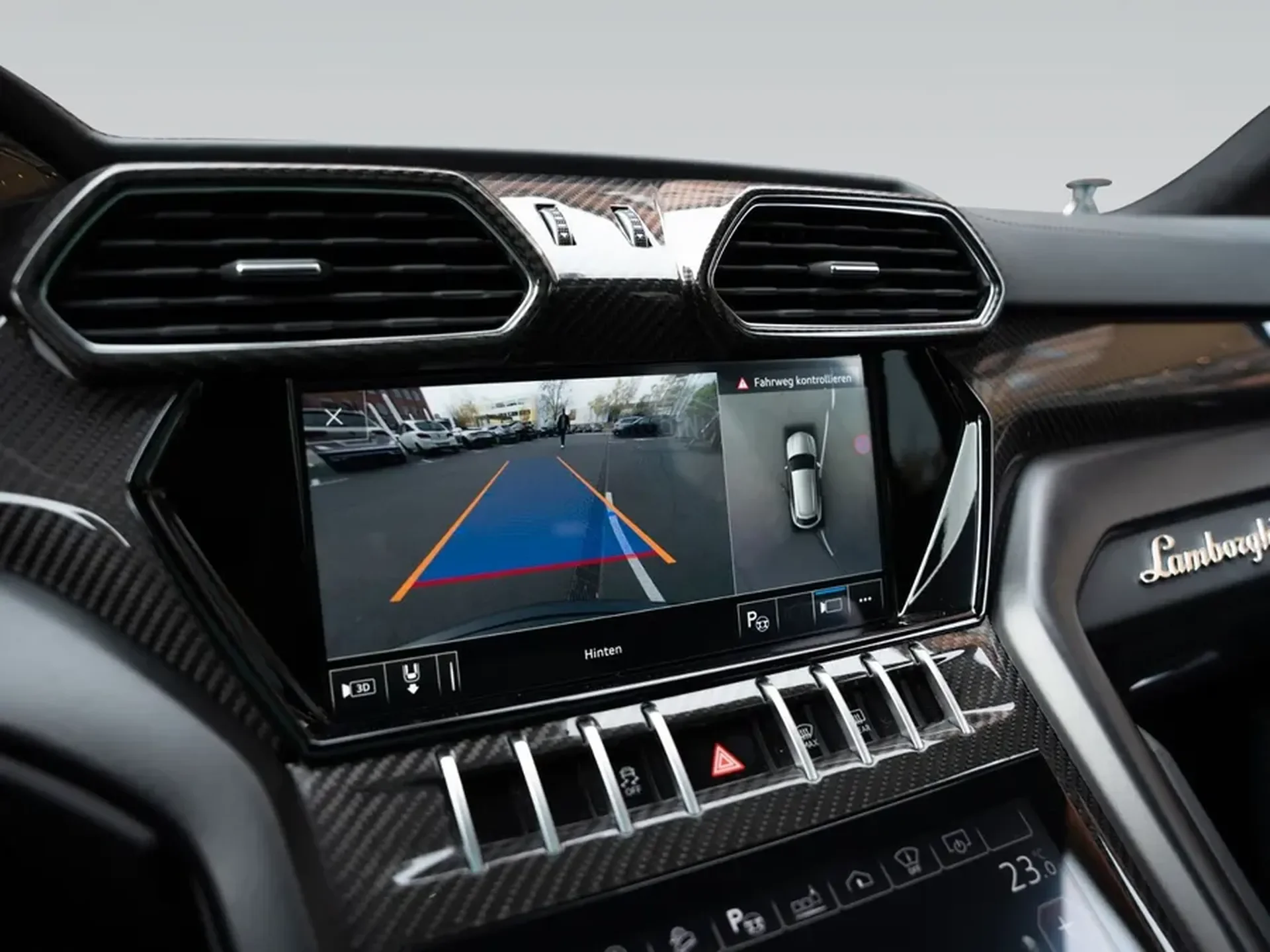 Lamborghini Urus — photo 10