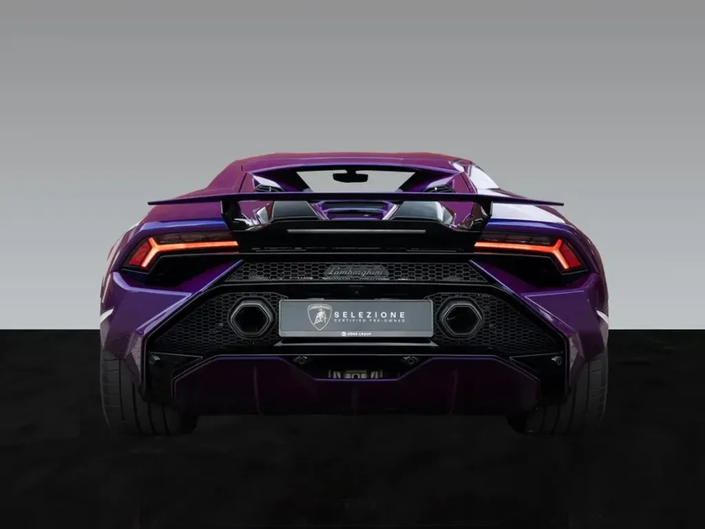 Lamborghini Huracan — photo 13