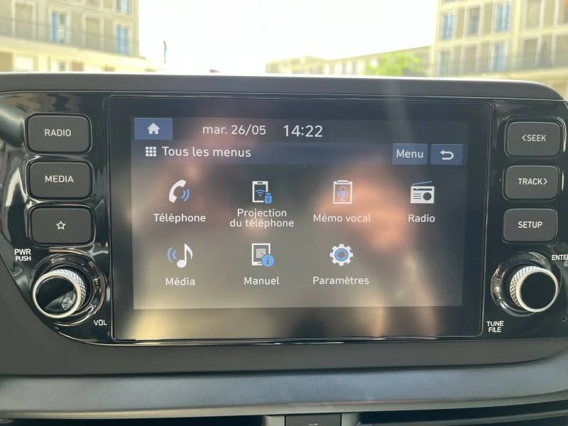 Hyundai i20 — photo 2