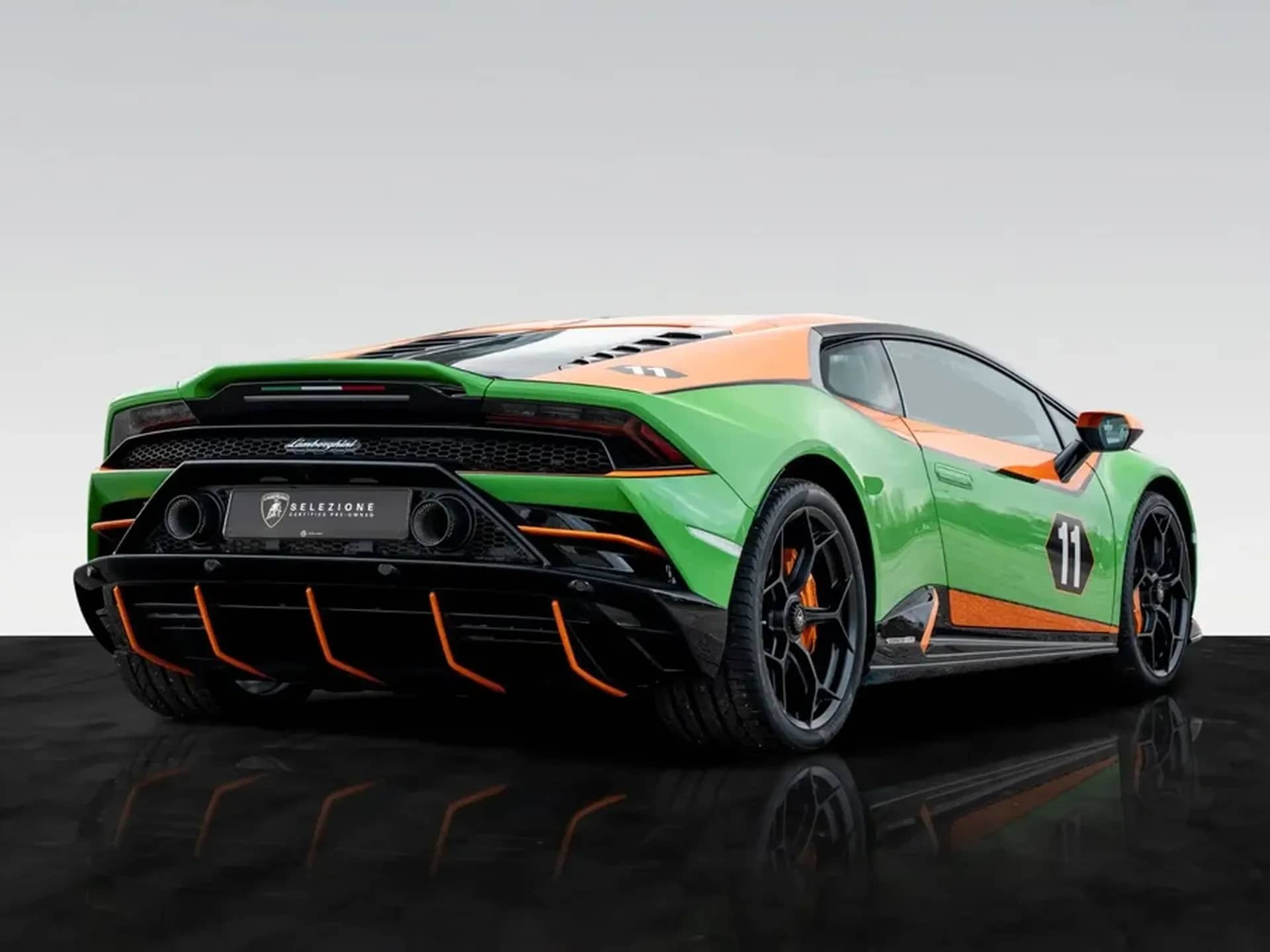 Lamborghini Huracan — photo 3