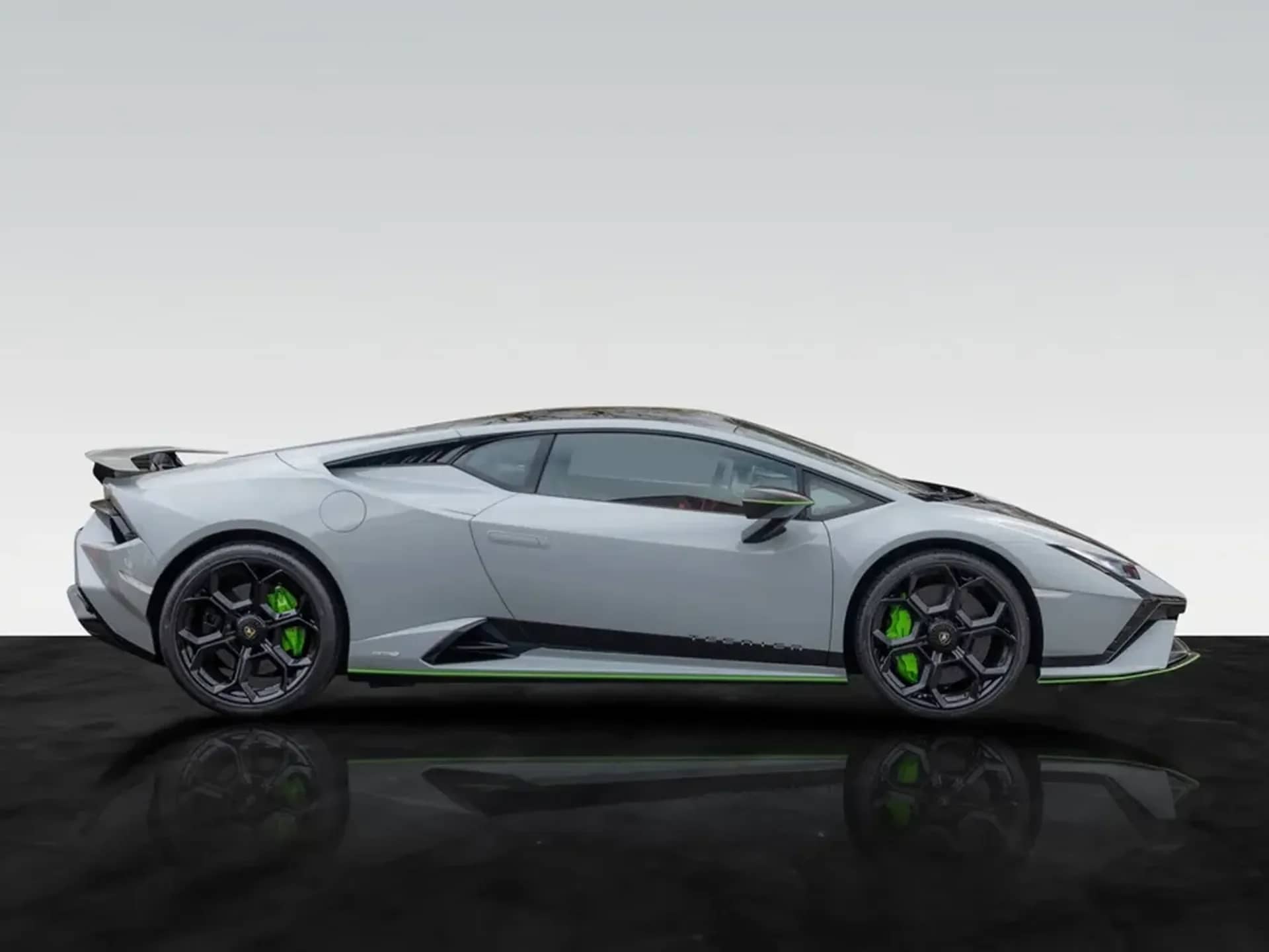 Lamborghini Huracan — photo 3