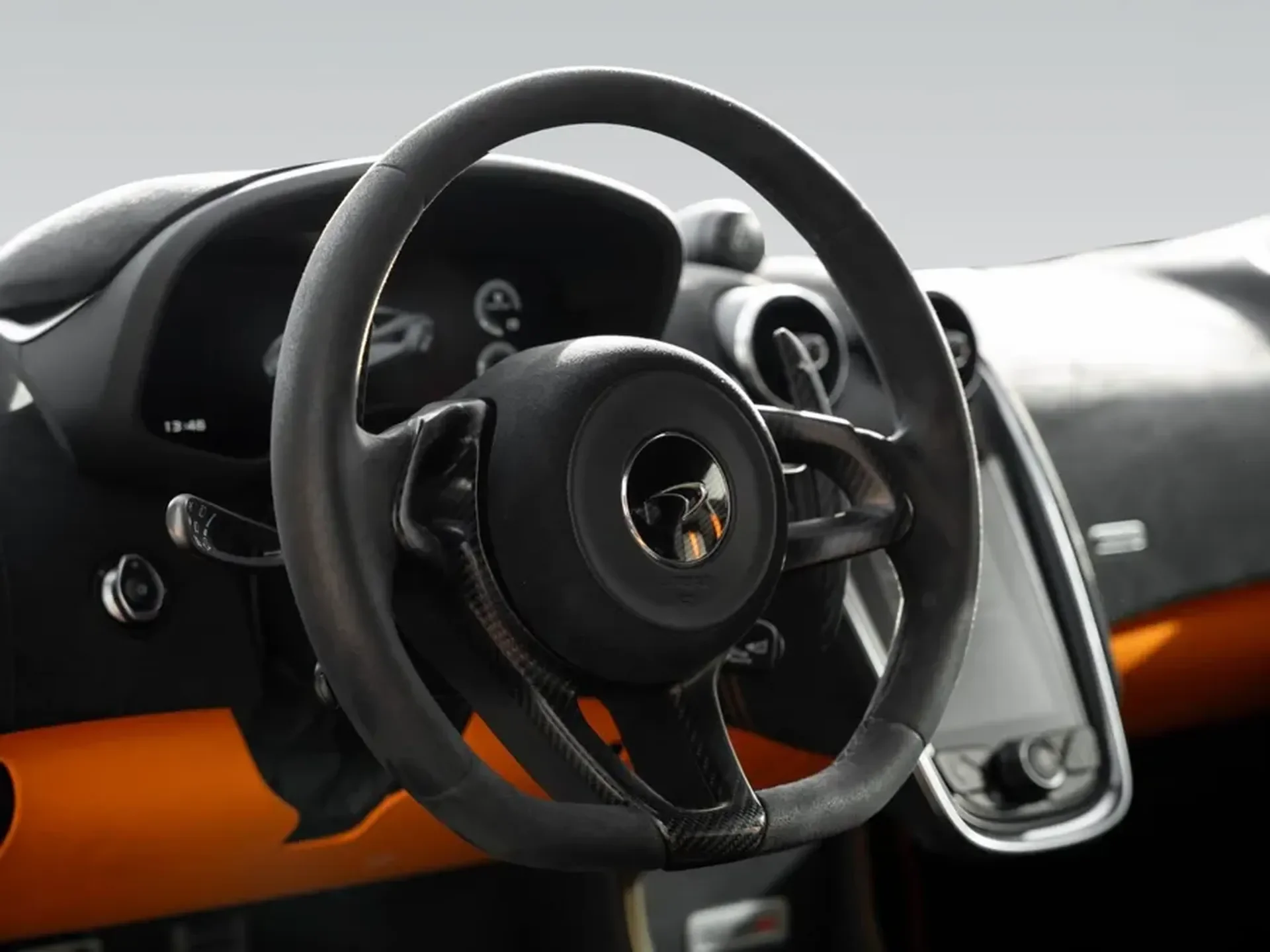 McLaren 570S — photo 7