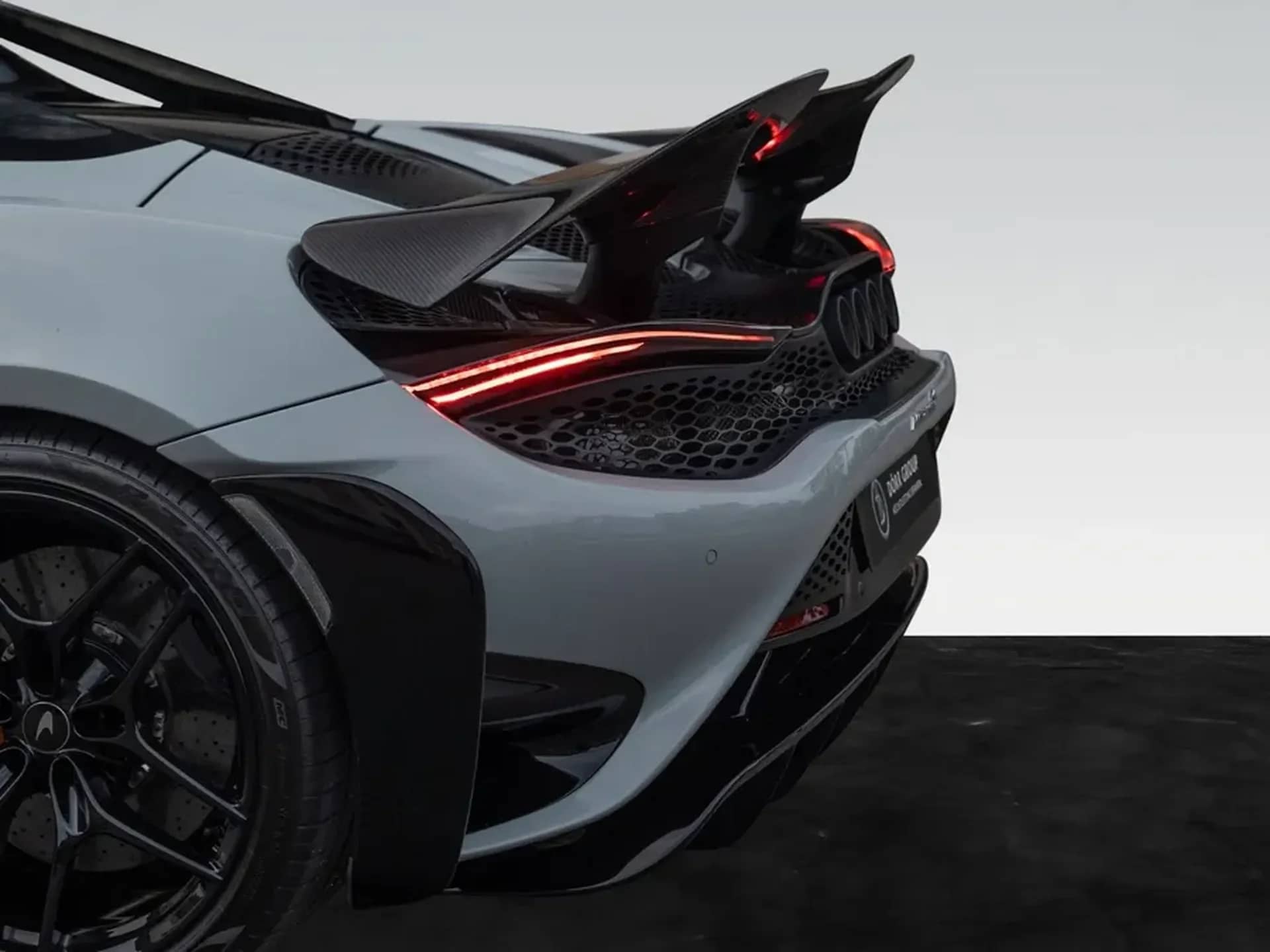 McLaren 765LT — photo 4