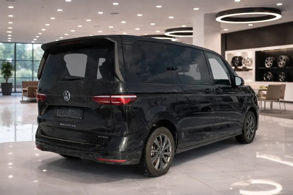 Volkswagen T7 Multivan — photo 10