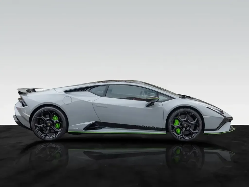 Lamborghini Huracan — photo 12